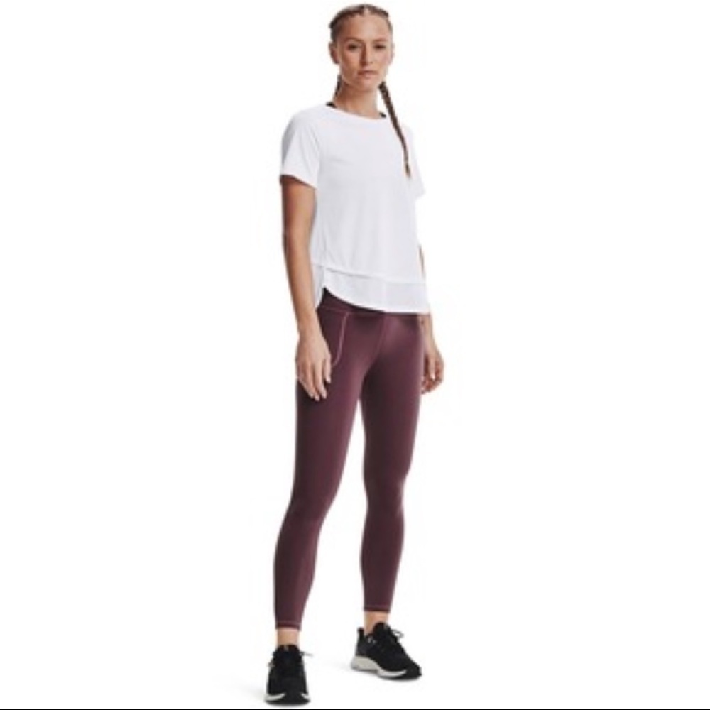 Under Armour White Asymmetrical Short Sleeve Tee‼️FINAL SALE